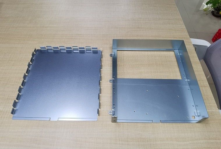 Panel Elektryczny Pudełko sterujące Obudowy Metalowe Komórki słoneczne Składnia magazynowa Nowy kontroler energii